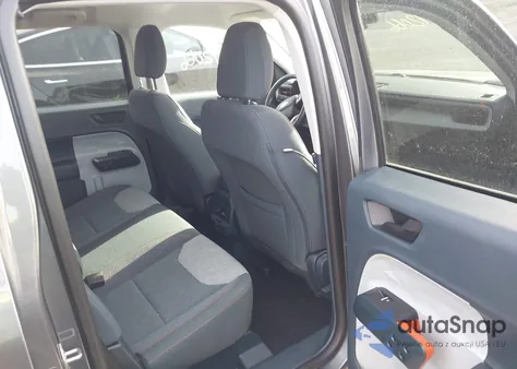 2024 Ford Maverick Xlt z USA, uszkodzony, nr VIN 3FTTW8H33RRB27217